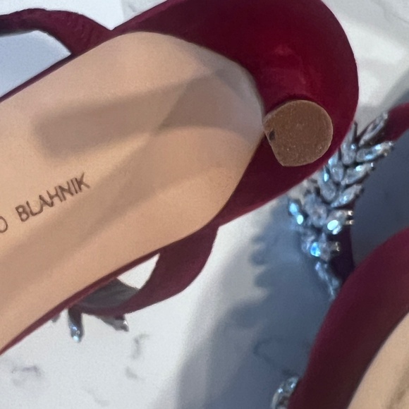MANOLO BLAHNIK - LURUM - Burgundy VELVET Crystal Embellished - Picture 12 of 16